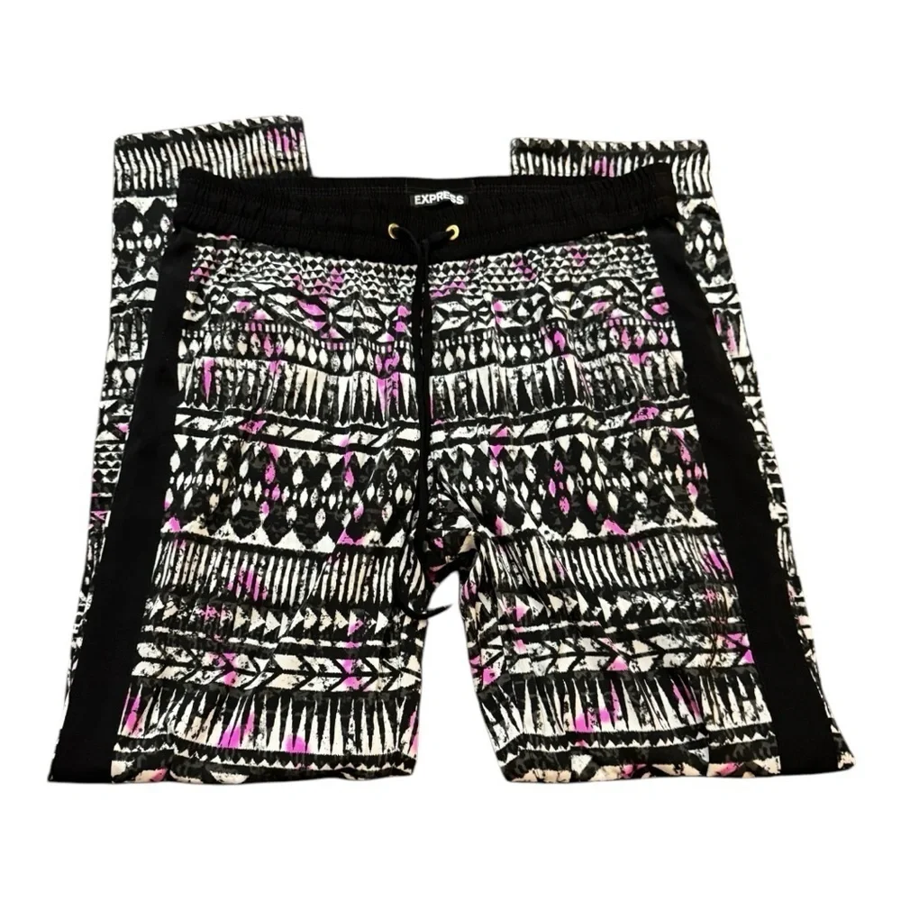 Express Pull Up Pants - Picture 4 of 6